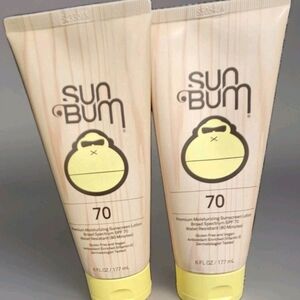 Premium Moisturizing Sunscreen Lotion SPF 70 - Yellow